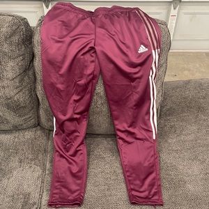 ADIDAS
WOMEN'S TIRO 21 TRACK PANT size L color Victory Crimson
